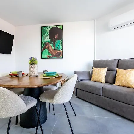 414 Amazing New Summerland * Los Cristianos (Tenerife)