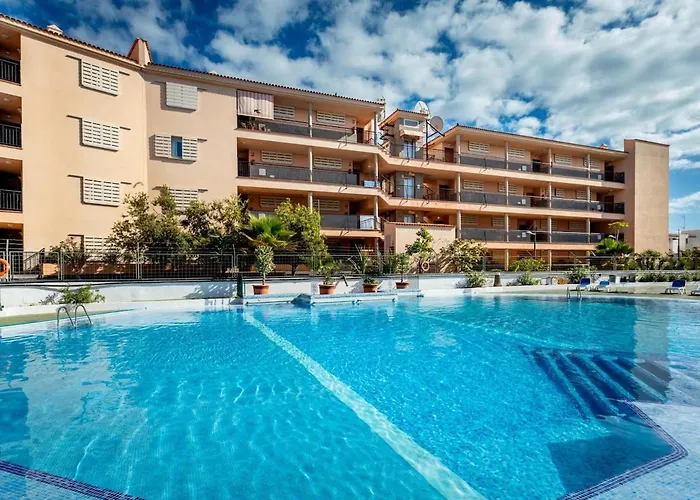 414 Amazing New Summerland * Los Cristianos (Tenerife)