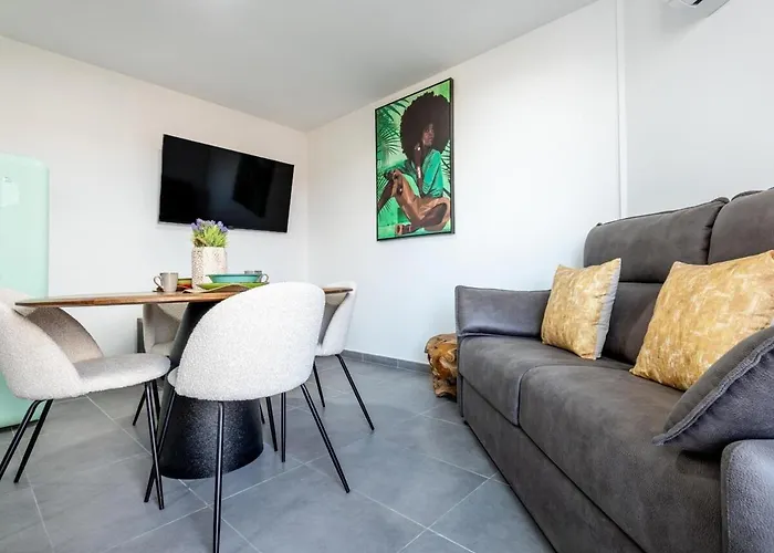 Apartamento 414 Amazing New Summerland